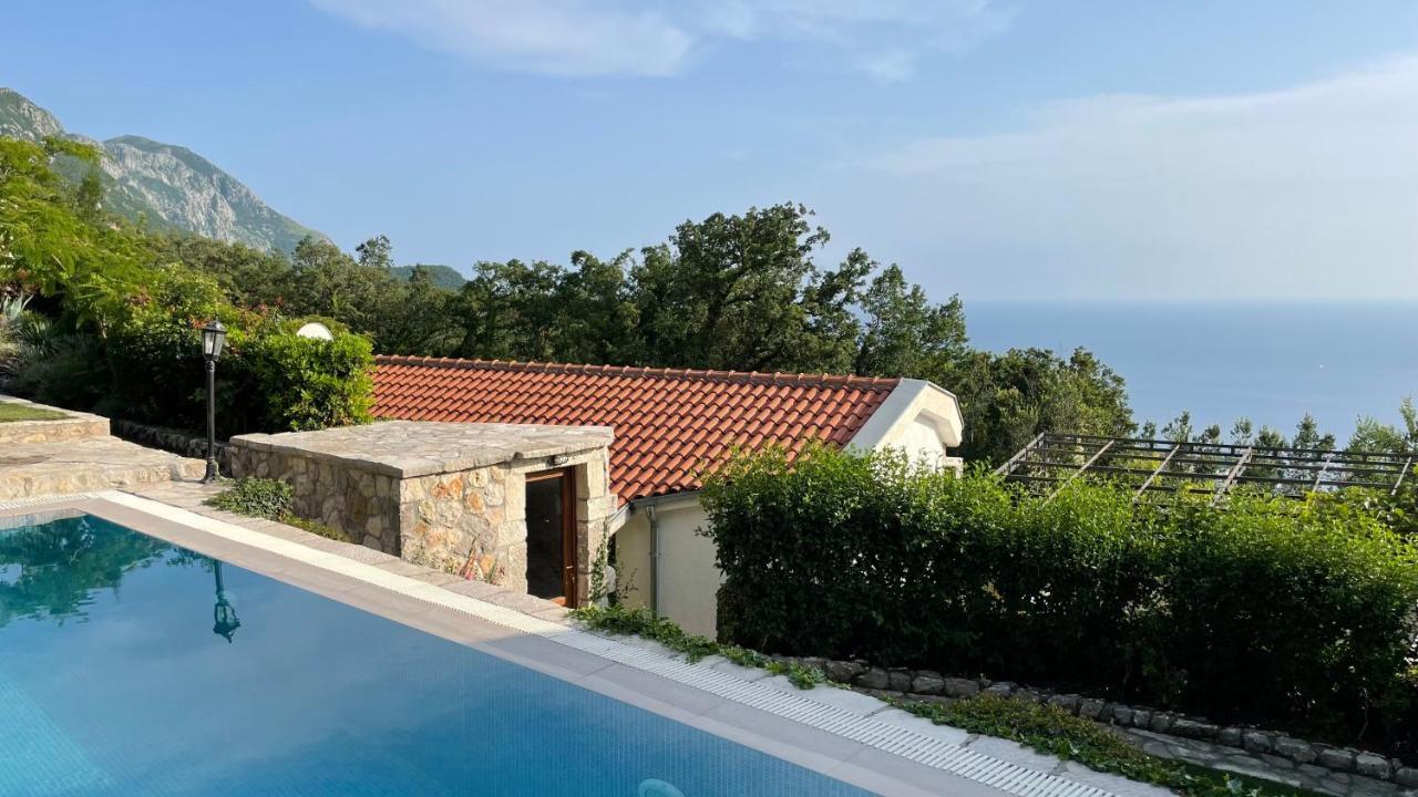 House In The Mountains Near Budva Exterior foto