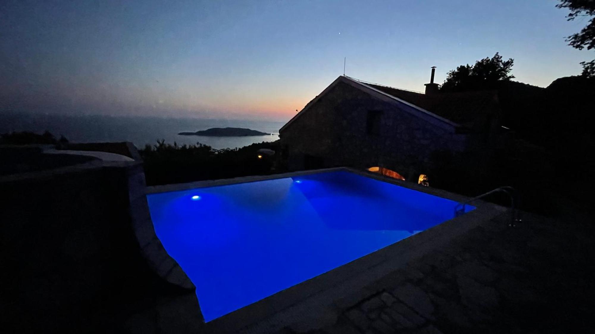 House In The Mountains Near Budva Exterior foto